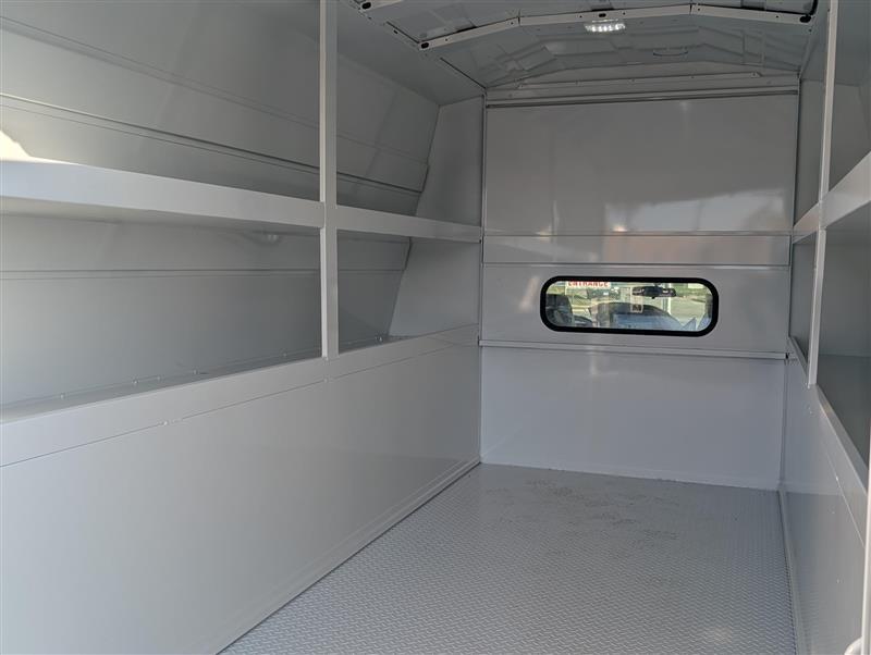 2025 Ford F-550 Regular Cab DRW 4x4 Cab Chassis for sale #1974474 - photo 10