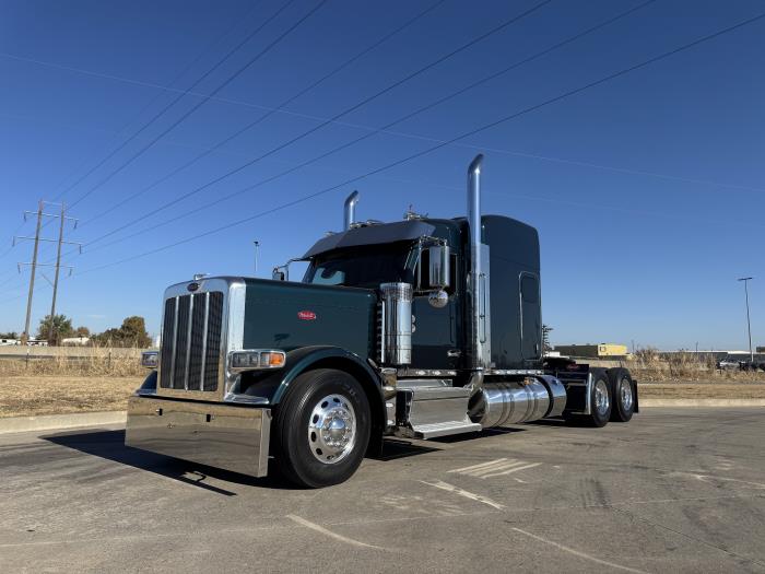 2026 Peterbilt 589-1