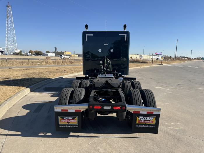 2026 Peterbilt 589-8