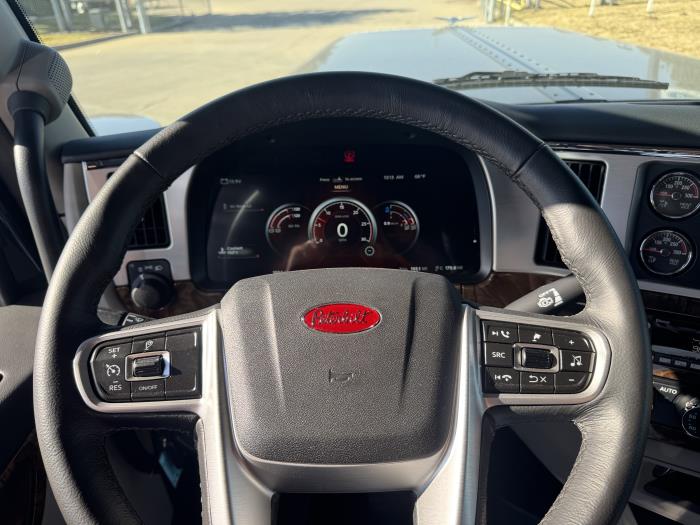 2026 Peterbilt 589-16