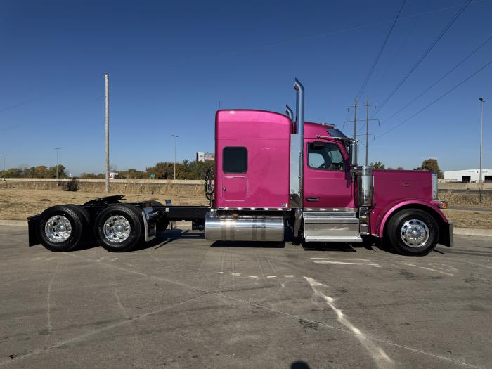 2026 Peterbilt 589-5