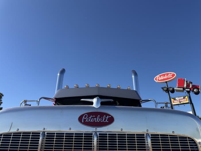 2026 Peterbilt 589-9