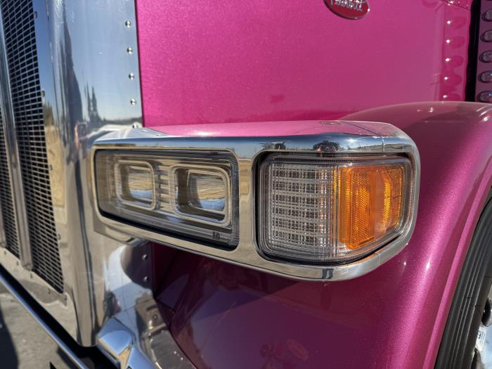 2026 Peterbilt 589-11