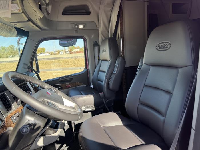 2026 Peterbilt 589-15