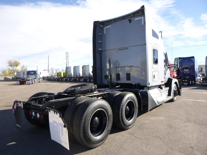 2024 Kenworth T680-6