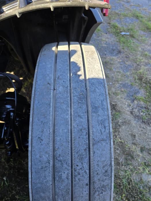 2022 Freightliner Cascadia-30