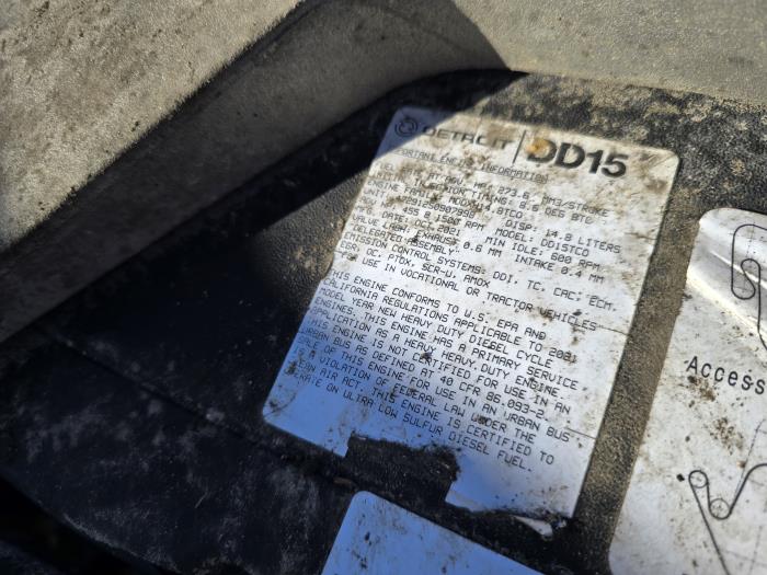 2022 Freightliner Cascadia-34