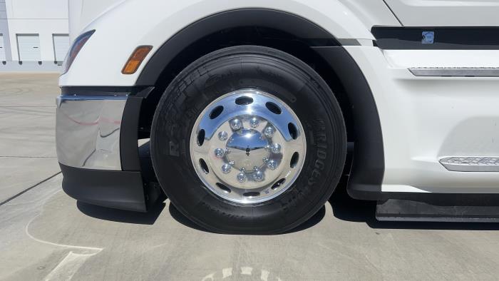 2026 Peterbilt 579-9