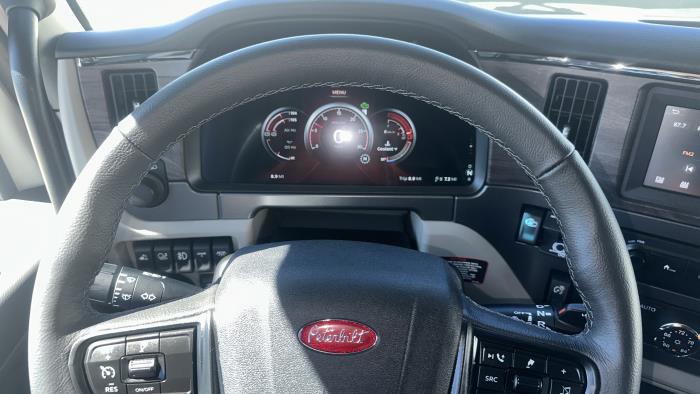 2026 Peterbilt 579-20