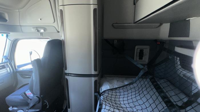 2026 Peterbilt 579-29