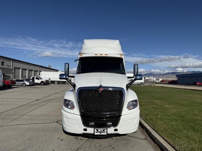 2026 International LT625-8