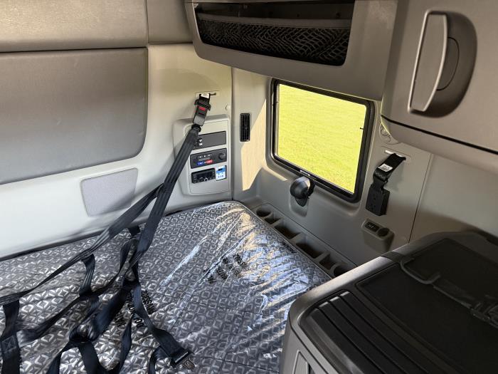 2026 International LT625-16