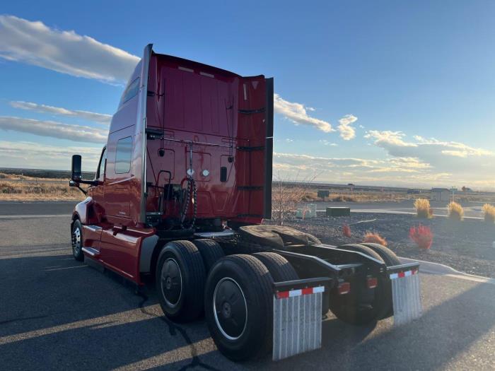 2022 International LT625-3