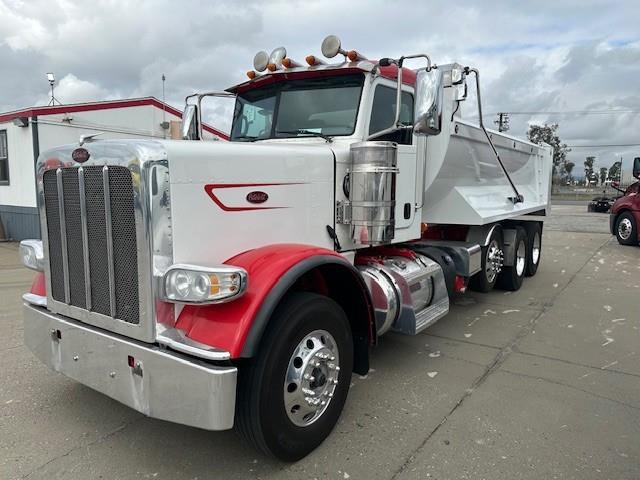 2023 Peterbilt 389-14