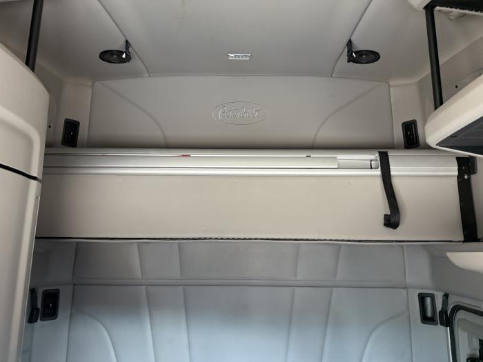 2022 Peterbilt 579-11