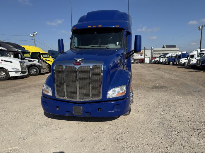 2022 Peterbilt 579-20