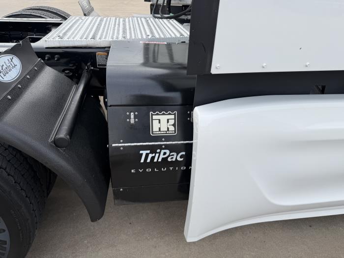 2022 Peterbilt 579-9