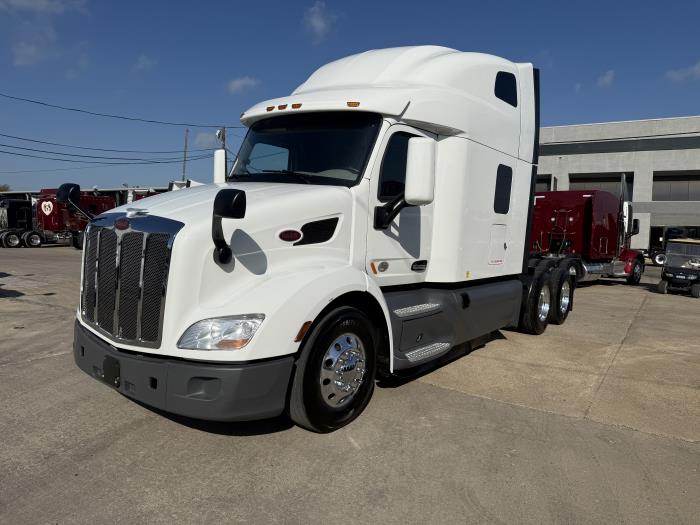 2021 Peterbilt 579-18