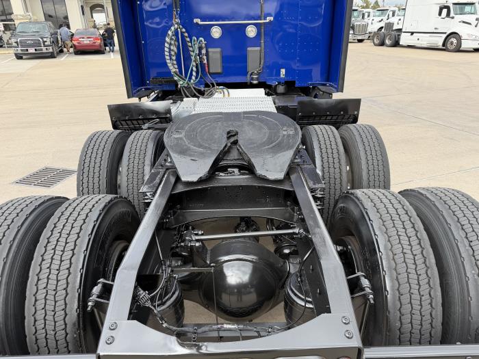 2022 Peterbilt 579-14
