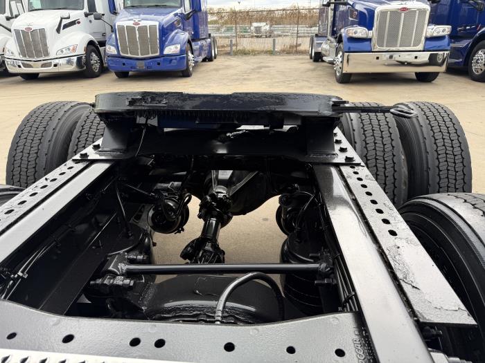 2022 Peterbilt 579-15