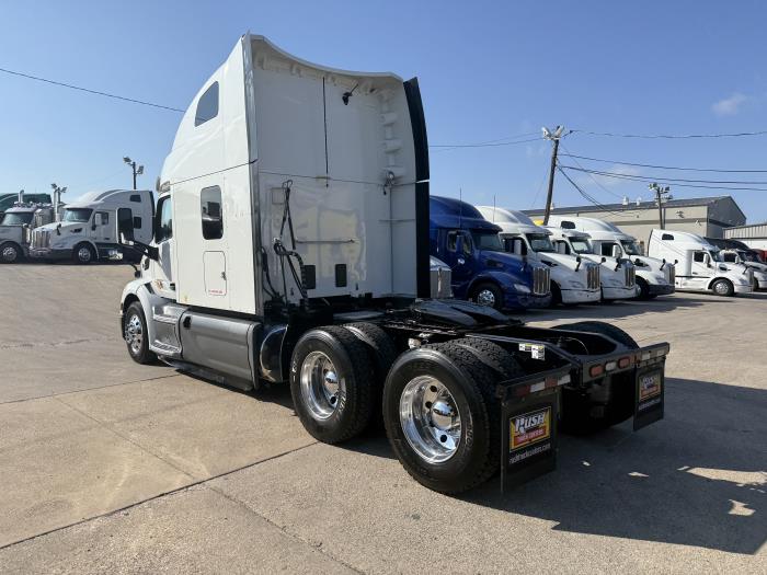 2021 Peterbilt 579-37