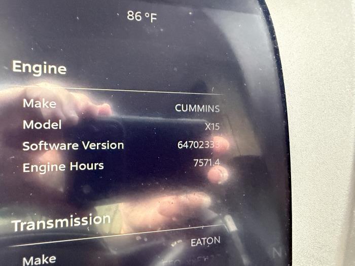 2022 Peterbilt 579-39