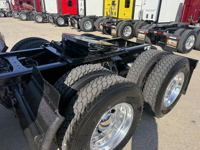 2021 Peterbilt 579-42