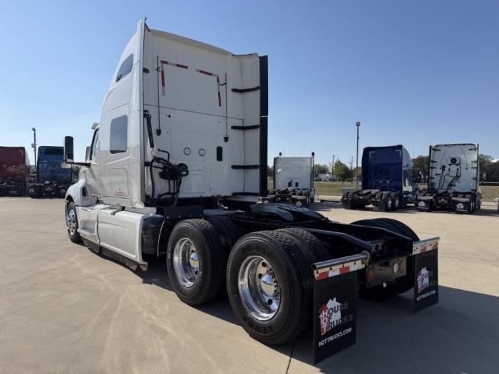 2023 International LT625-6