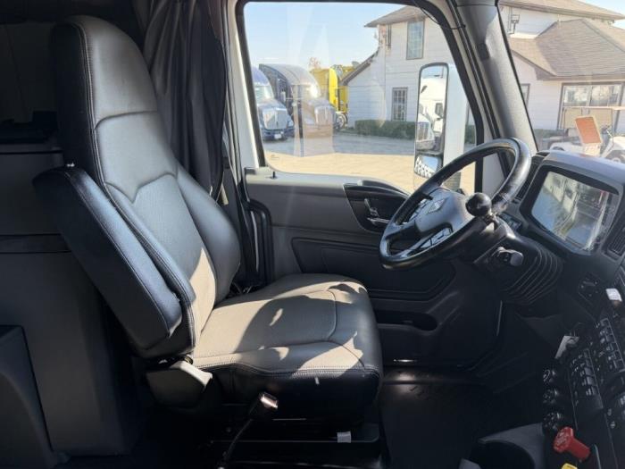 2023 International LT625-15