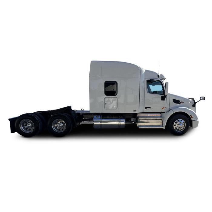 2022 Peterbilt 579-0