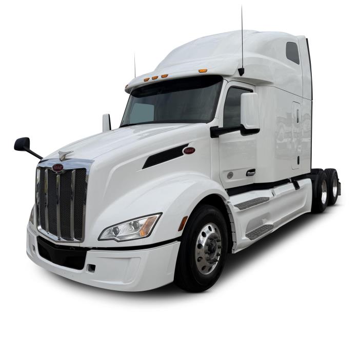 2022 Peterbilt 579-0