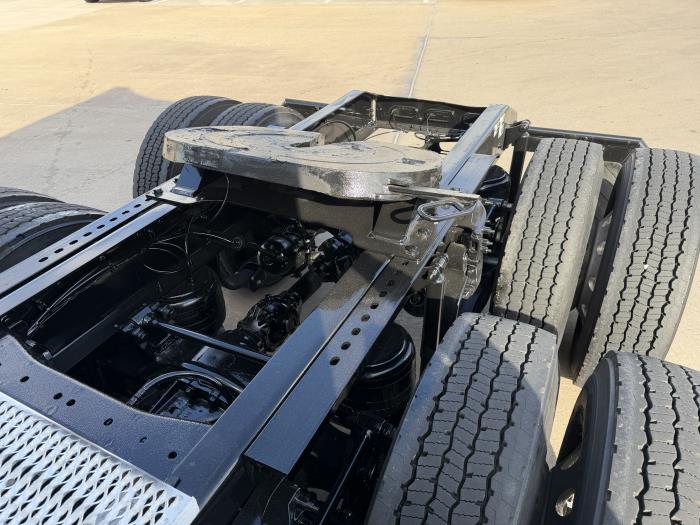 2022 Peterbilt 579-15