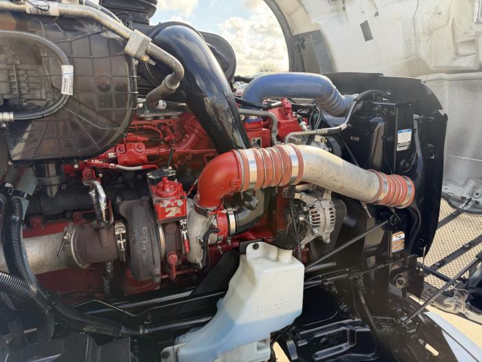 2022 Peterbilt 579-21