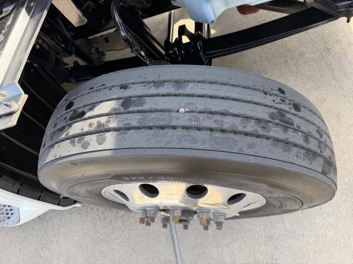 2022 Peterbilt 579-22