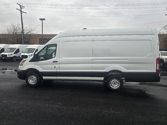 2026 Ford Transit-350-2