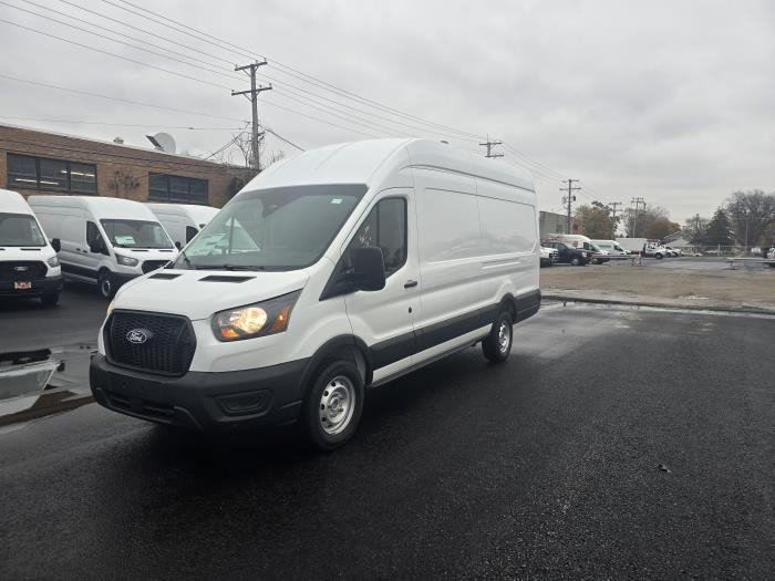 2026 Ford Transit-350-1