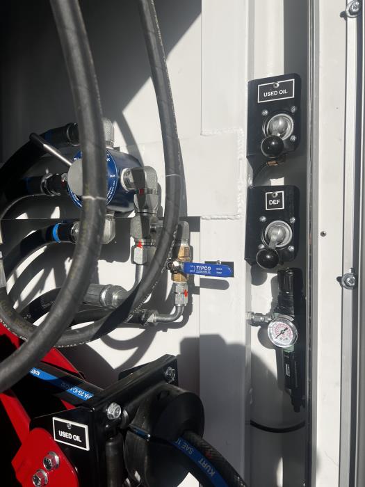 2026 Peterbilt 548-15