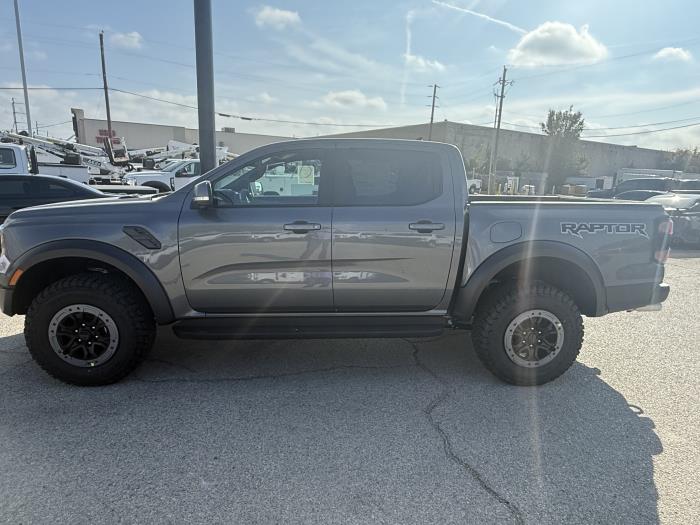 2025 Ford Ranger-2
