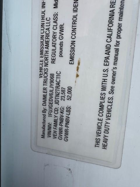 2018 Freightliner Cascadia-2