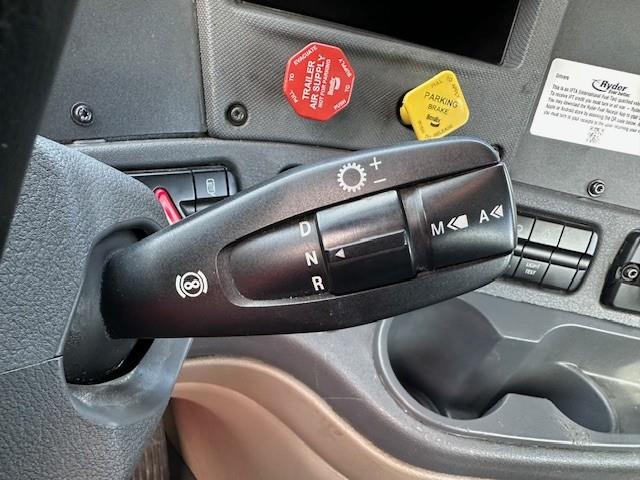 2018 Freightliner Cascadia-5