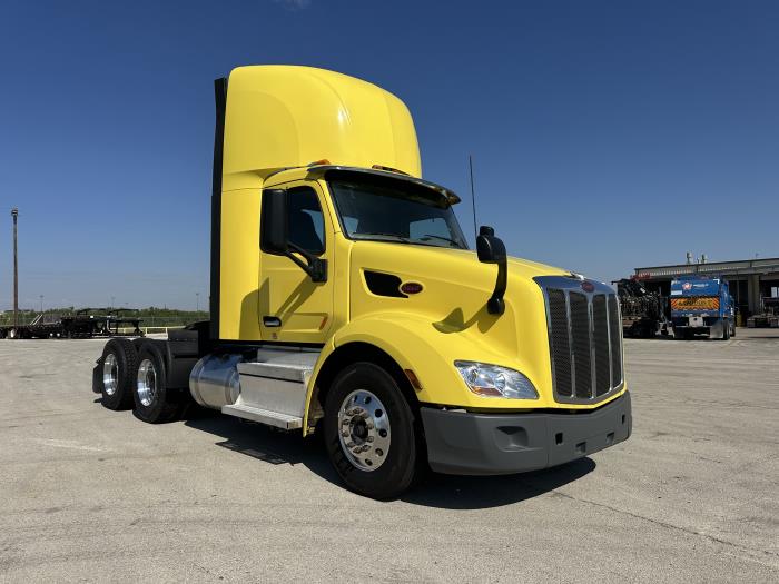 2021 Peterbilt 579-1
