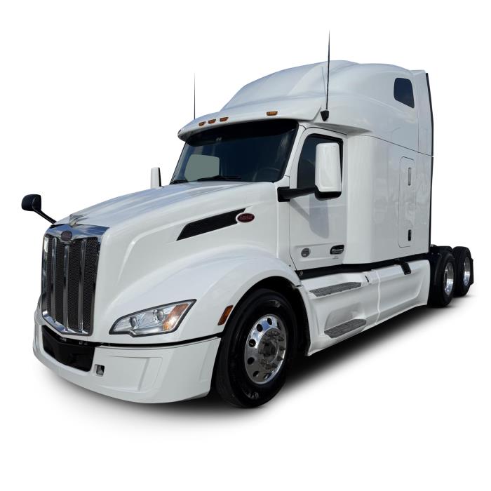 2022 Peterbilt 579-0