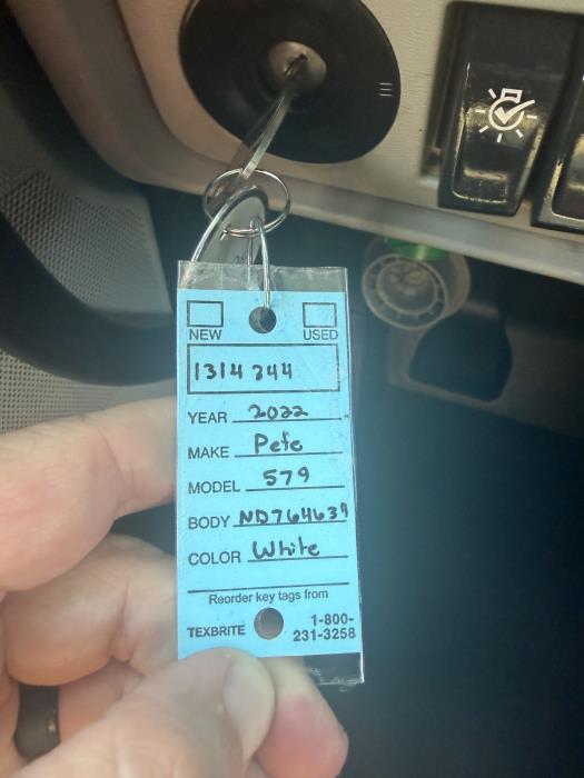 2022 Peterbilt 579-41