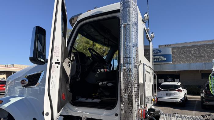 2026 Peterbilt 567-15