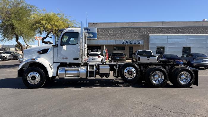 2026 Peterbilt 567-2