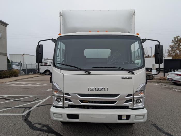 2026 Isuzu NRR-0