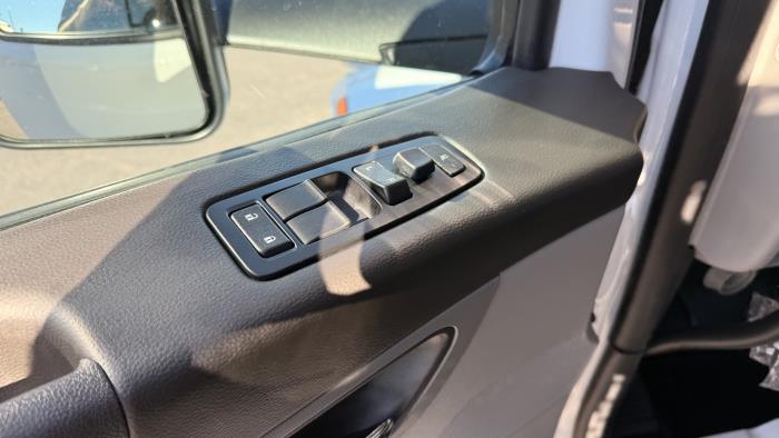 2026 Peterbilt 567-15