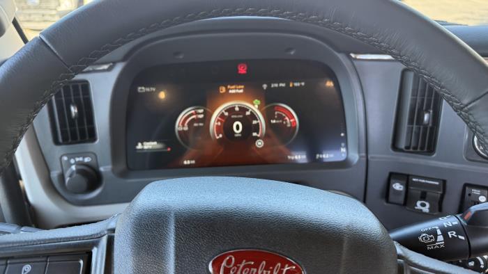 2026 Peterbilt 567-17