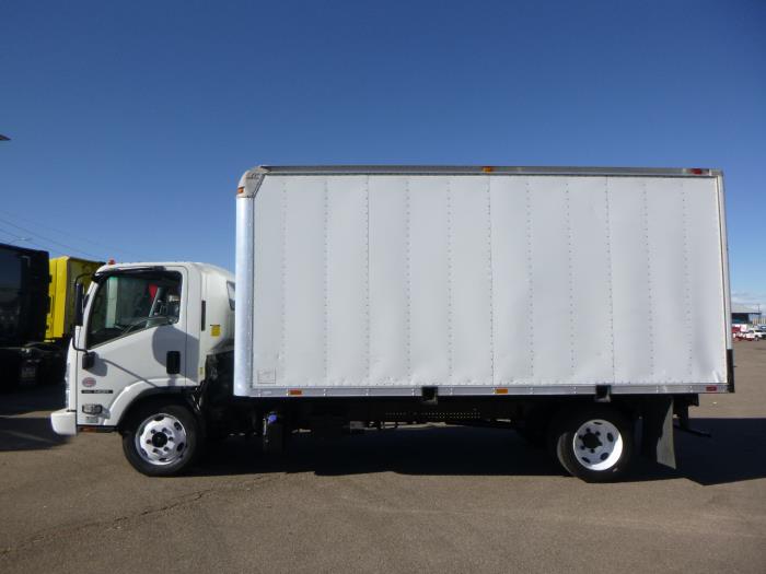 2018 Isuzu NQR photo 3