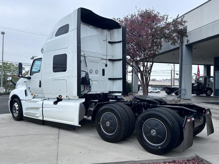 2026 International LT625-8